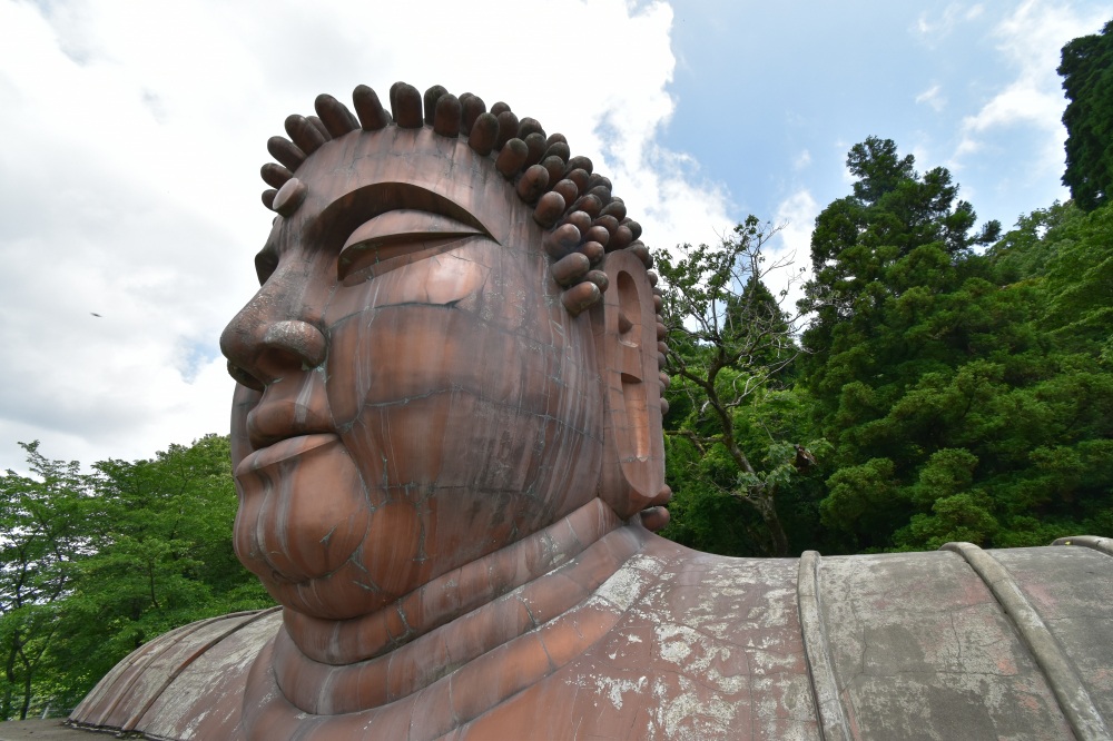 ハニベ巌窟院