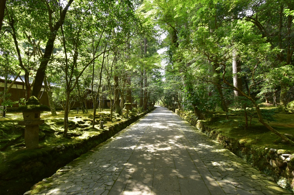 那谷寺