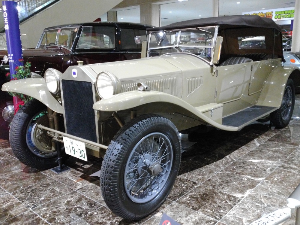 日本自動車博物館