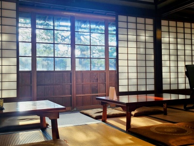 座敷