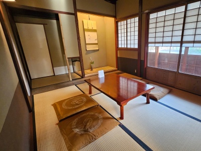 普段は入れない貴重なお茶室