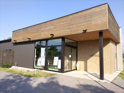 レストラン「ラーゴ・ビアンコ　木場潟公園店」