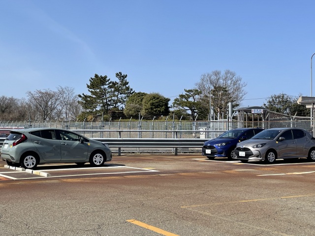 タイムズカーシェア　小松空港内