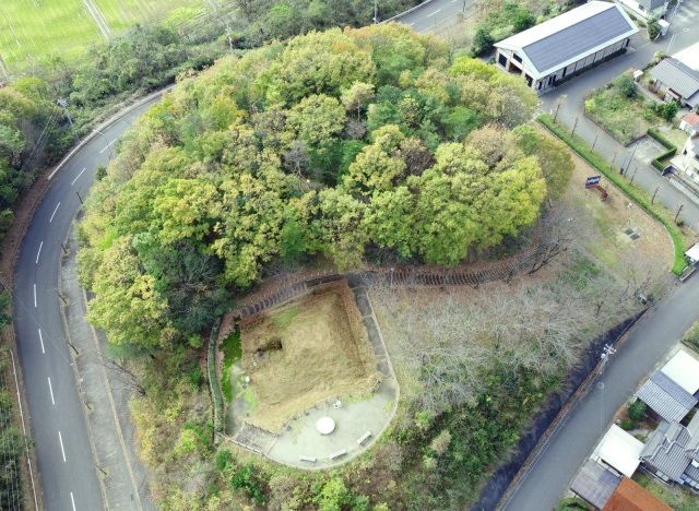 河田山古墳公園