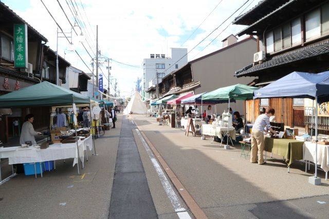 北國とおり町